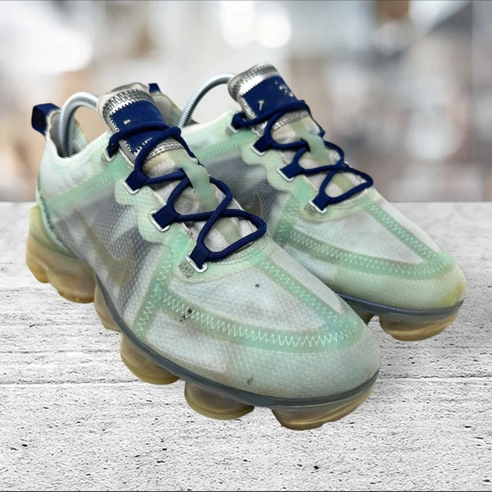 Women's Nike Air VaporMax 2019 Teal Tint Navy Accents AR6632-300 Size‎ 9